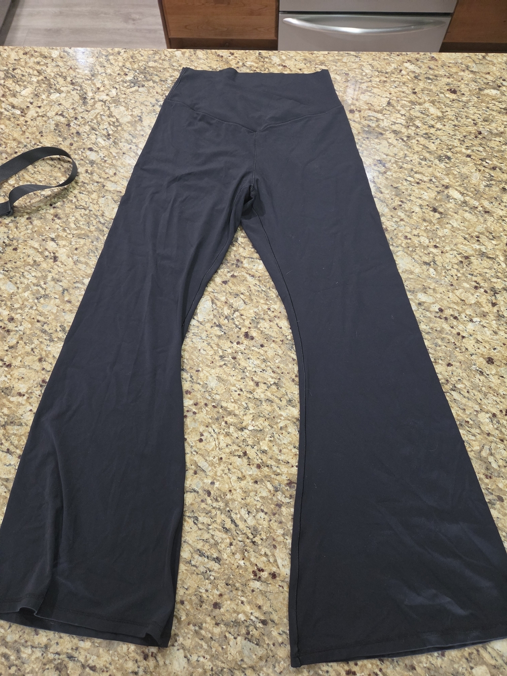 Black Sunzel Flared Yoga Pants Tall